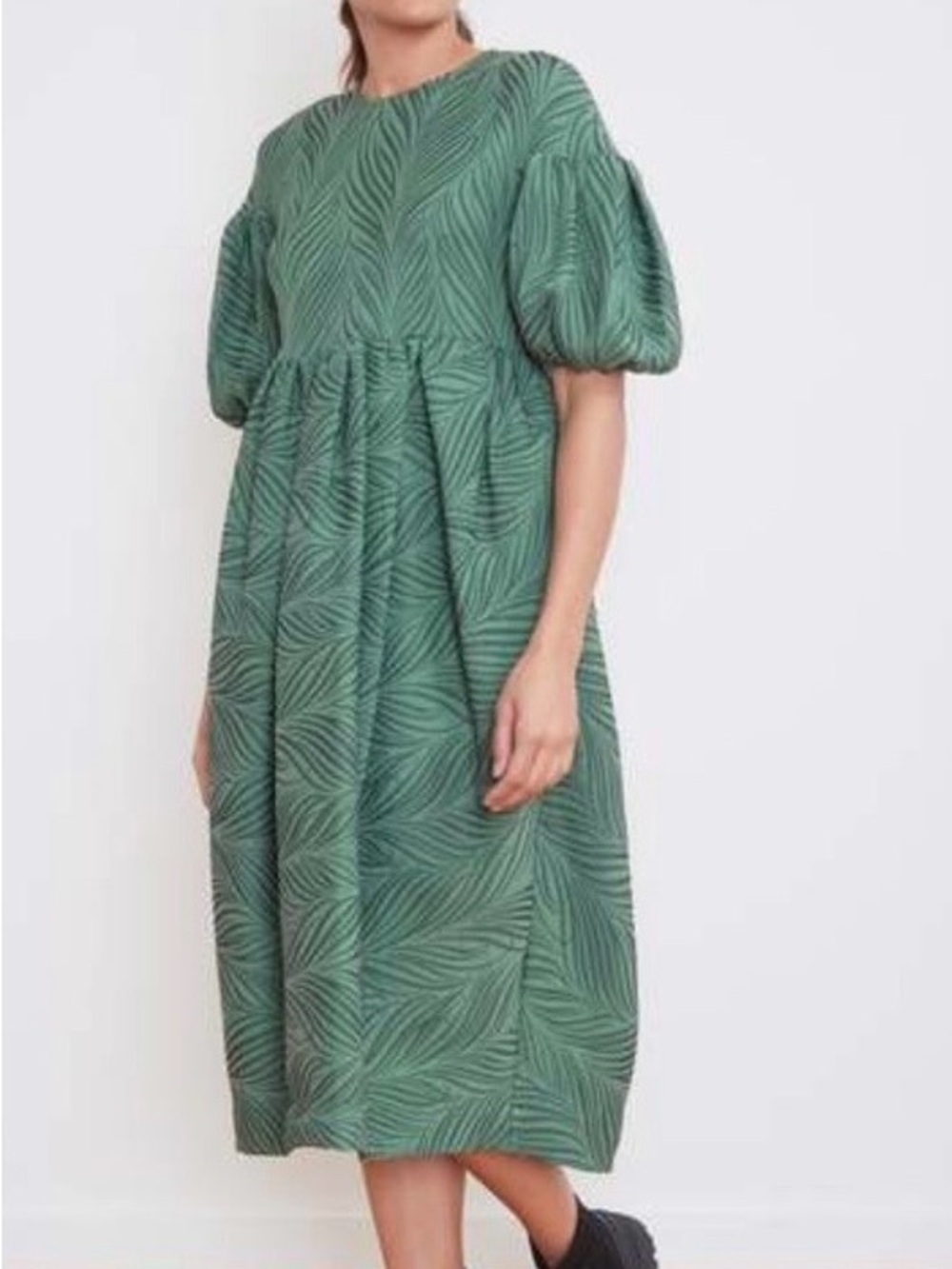 No 6 Dress
Francis dress
Bamboo color